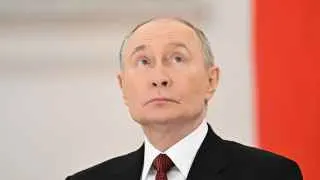 На форуме «Малая родина — сила России» Владимир Путин заявил, что, как и во время Великой Отечественной войны, весь тыл должен работать на фронт, пообещал создание «зоны безопасности» на границе с Украиной и достижение всех целей СВО на фоне подготовки общества к новой мобилизации.