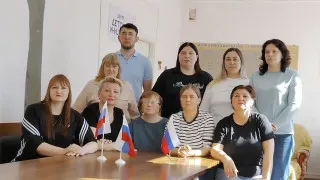 Педагоги нескольких школ Челябинской области по поддельному распоряжению об участии в проекте «Голос тыла» записали видеоролики с обращением к участникам войны, текст которых был составлен по мотивам речи Адольфа Гитлера 1939 года.