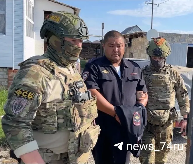И.о. начальника полиции Чесменского района задержан после обысков: следствие подозревает его в превышении должностных полномочий и покровительстве при незаконной охоте.