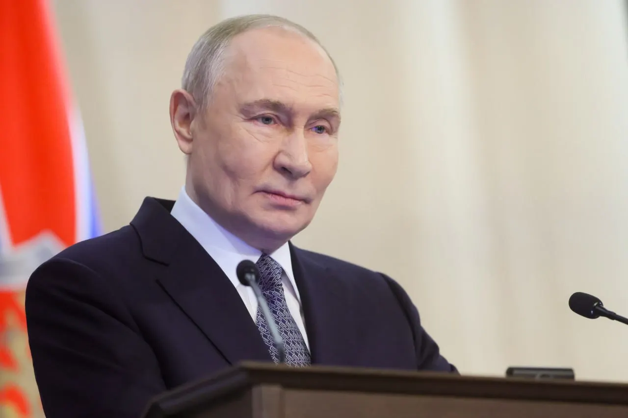 По приглашению президента Казахстана Касым-Жомарта Токаева Владимир Путин совершит официальный визит, в ходе которого стороны обсудят укрепление стратегического партнёрства и союзных отношений.