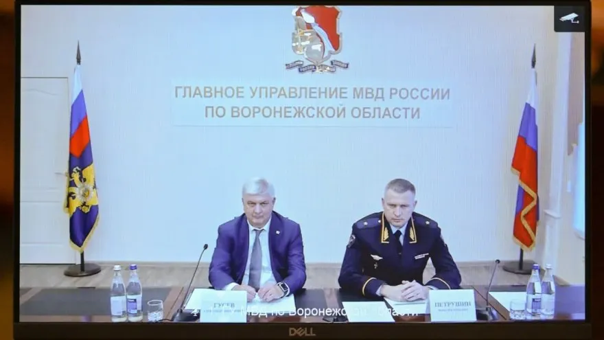 8 июня министр внутренних дел представил нового руководителя воронежской полиции — Максим Петрушин, ранее возглавлявший УМВД Ульяновской области. Назначение оформлено указом президента.
