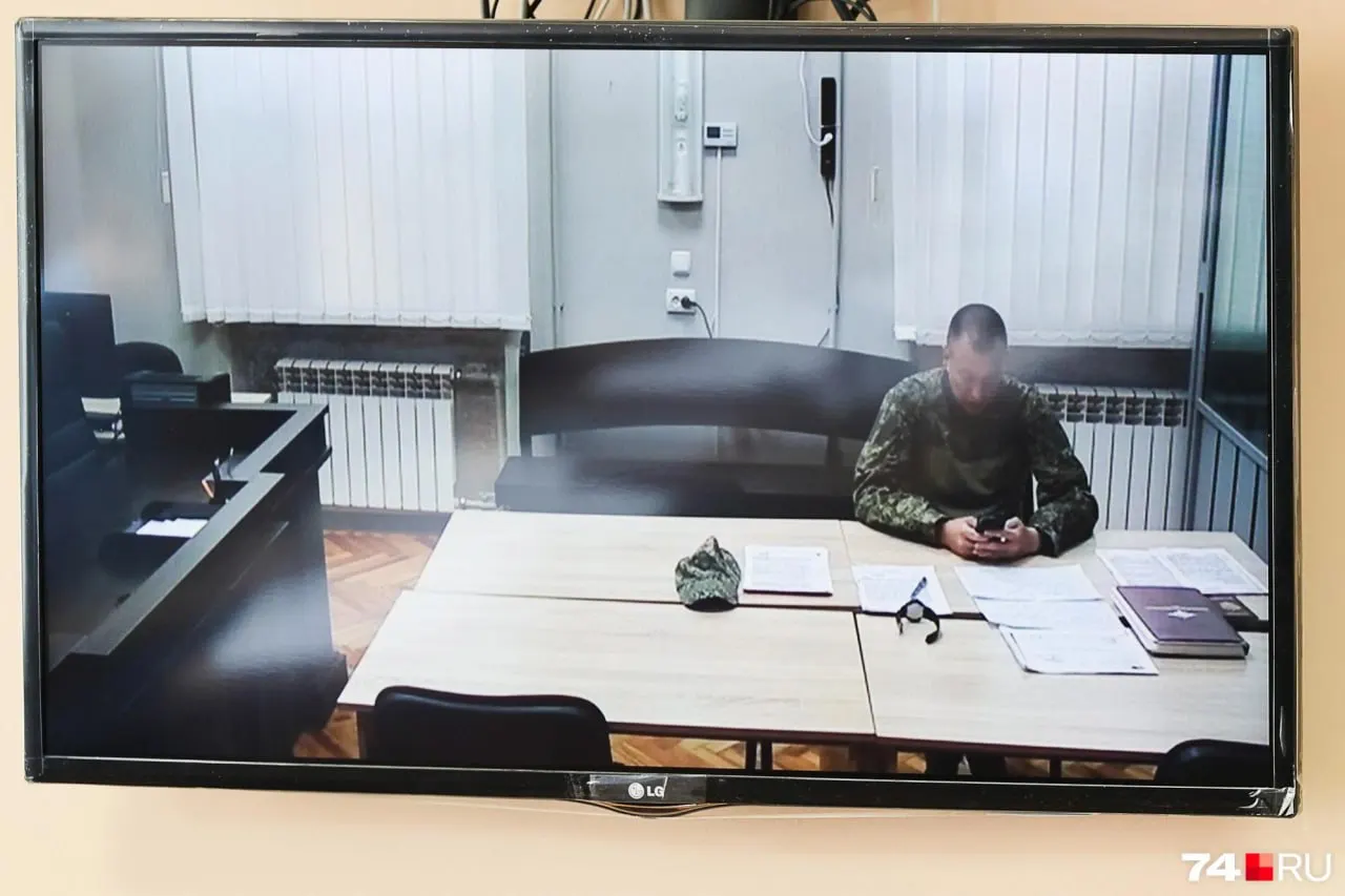 Суд завершил рассмотрение заявления о восстановлении на службе Андрея Меньшениина: ходатайства защиты отклонены, дело доведено до финала. Ранее он ушёл добровольцем на СВО.