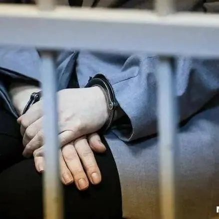 Женщину задержали в Сочи после публикации в соцсетях кадров работы средств ПВО — по местным правилам в Краснодарском крае съёмка таких сцен запрещена, она утверждает, что не знала об этом.