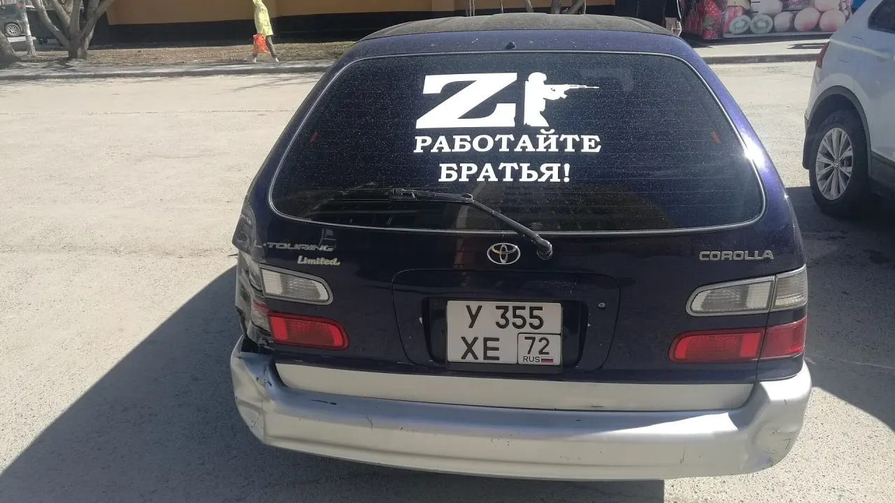 В государственный учебник по литературе добавили крылатые выражения современных людей: фразу Магомеда Нурбагандова «Работайте, братья» и инструкцию бортпроводника Дмитрия Ивлицкого.