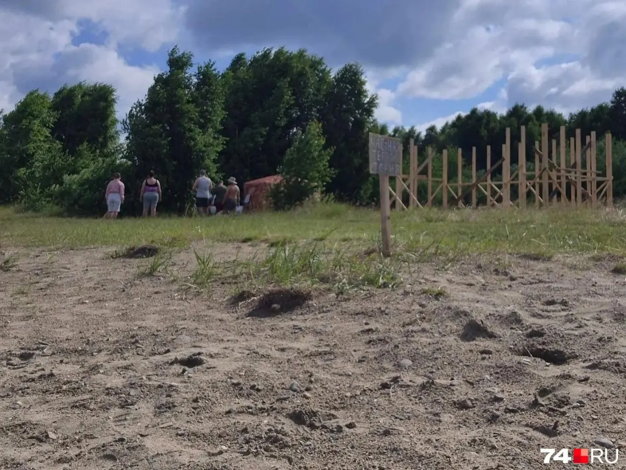 Стройку обнаружили в охранной зоне: владельцев ожидает штраф и обязанность демонтировать конструкцию, в противном случае её уберут принудительно через суд.