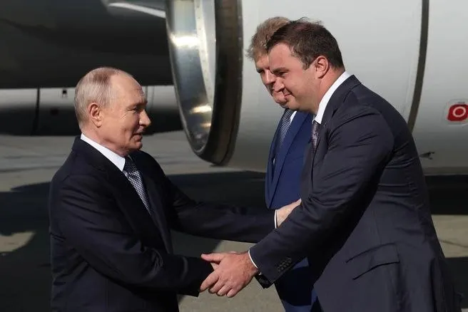 На рабочей встрече обсуждали экономику, крупные инфраструктурные проекты, поддержку участников СВО и решение давних проблем — от недостроенного метро до обманутых дольщиков.