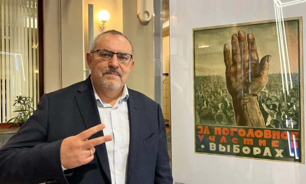 Надеждин назвал внесение в реестр ожидаемым, обвинил «начальников из Кремля» в попытке устранить оппонентов перед выборами и пообещал «яркий и асимметричный» ответ.