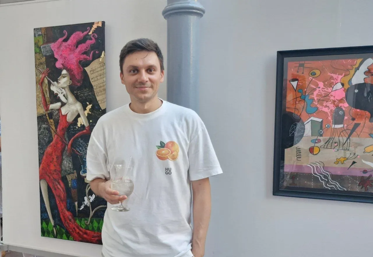Иван Звягин подал в суд требование о снятии персональной информации и об опровержении обвинений после включения его в онлайн‑выставку Министерства юстиции.