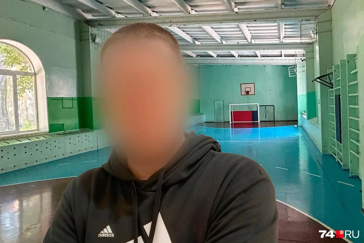 По данным источников, задержание произведено в отношении тренера спортшколы; официальных комментариев пока нет. Он работал с мальчиками в возрасте 10 лет и старше; проверяются иные эпизоды.