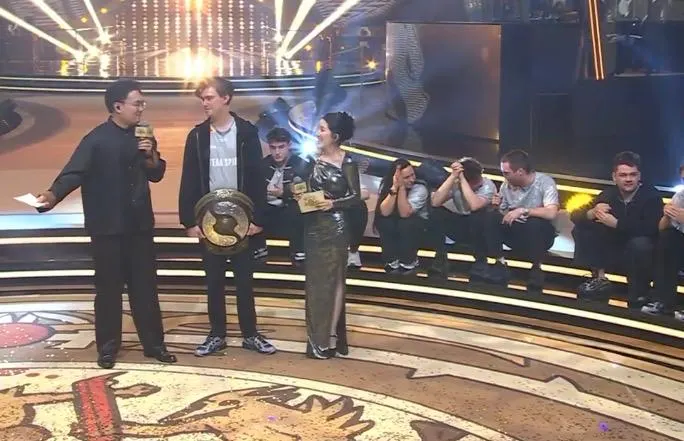 Team Spirit победила PARIVISION со счётом 3:2 в финале The International 2026. Ярослав Найденов (Miposhka) стал тренером команды, приз — 1,3 млн долларов.