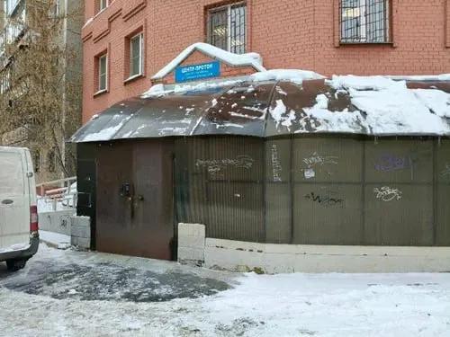 УФАС региона возбудило дело против центра «Протон» и его дилеров по подозрению в монополизации рынка систем передачи извещений о пожаре; цены выросли, бюджеты переплачивают.