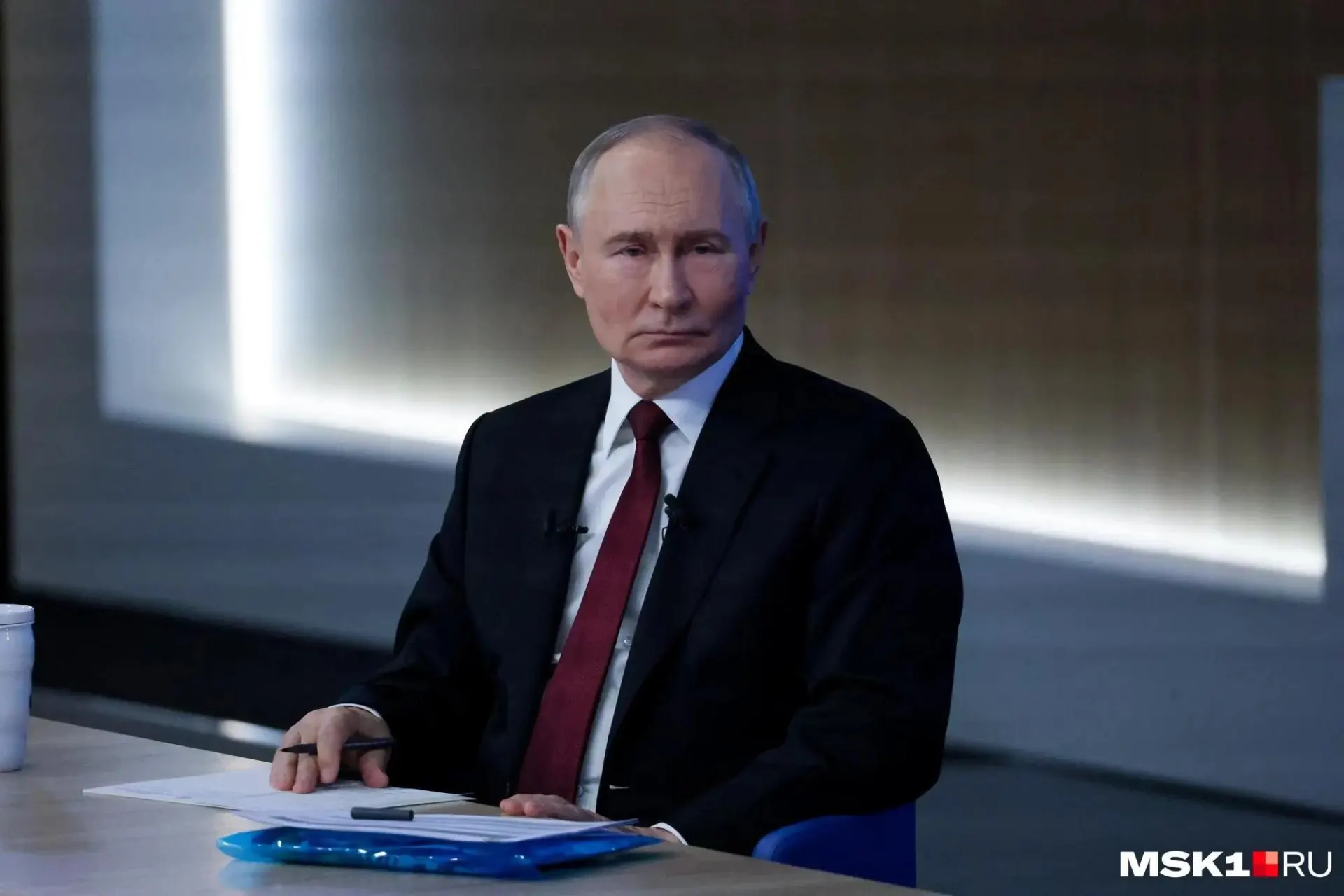 Президент предупредил зарубежных лидеров от поспешных действий и призвал к сдержанности.