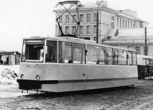 История массового трамвайного вагона KTM-5 на Усть-Катавском заводе и его роль в транспорте Челябинской области.