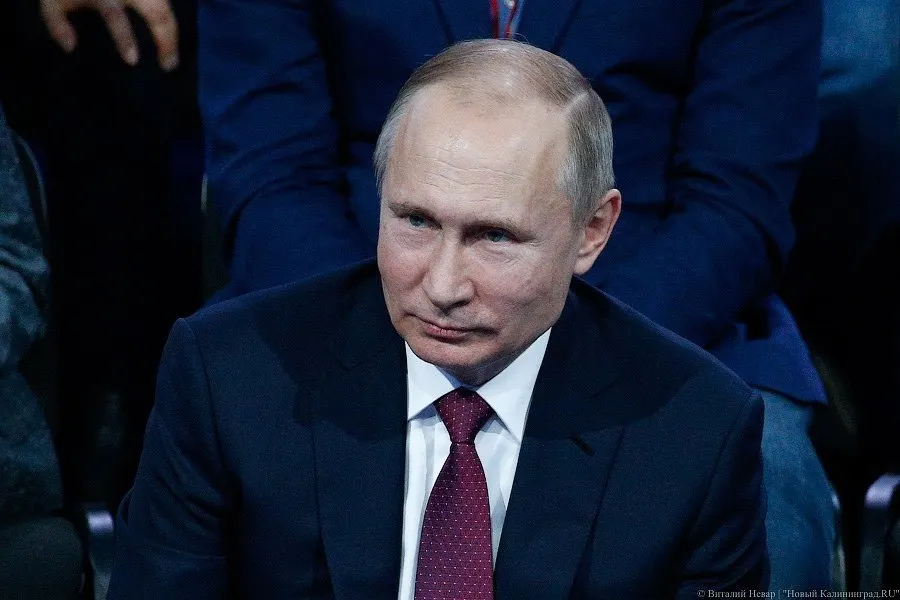 Президент распорядился создать во всех регионах систему независимой оценки качества и условий оказания услуг в социальной сфере, используя Госуслуги, с докладом к 1 февраля 2027 года.