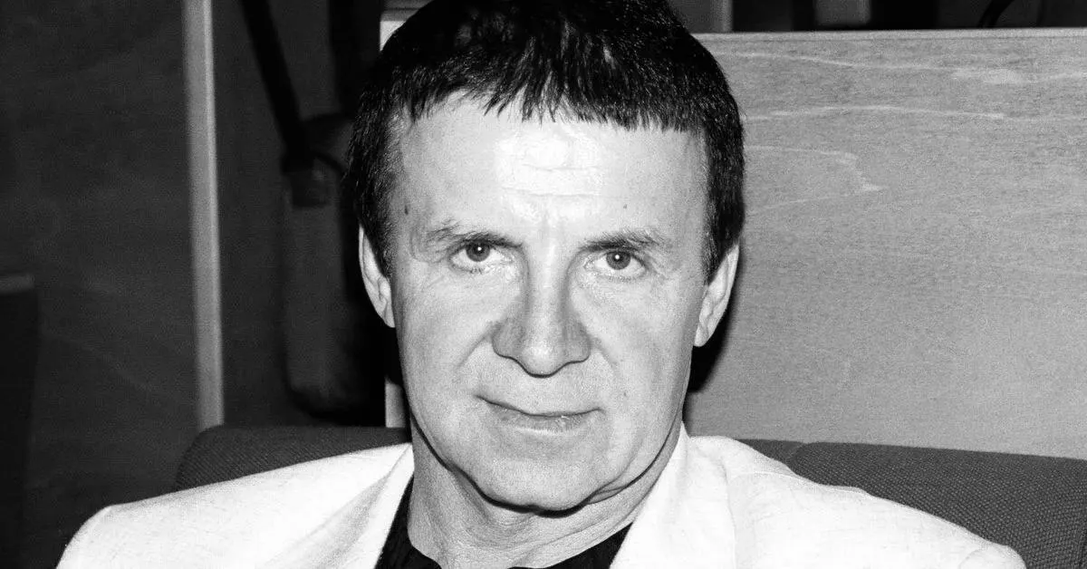 Известный телеперсонаж Анатолий Кашпировский скончался.