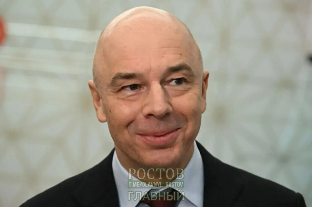 Глава Минфина призвал россиян экономить и рационализировать расходы; речь идёт не об урезании, а об умном распределении бюджетных средств.